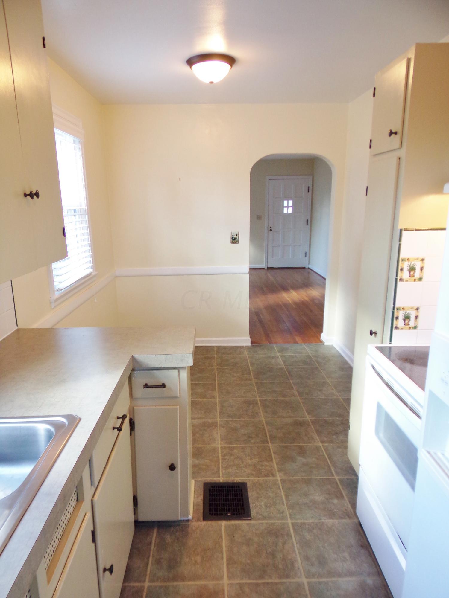 315 Wetmore Road Columbus, OH 43214 - Photo 17 of 32 Gallery Image 17