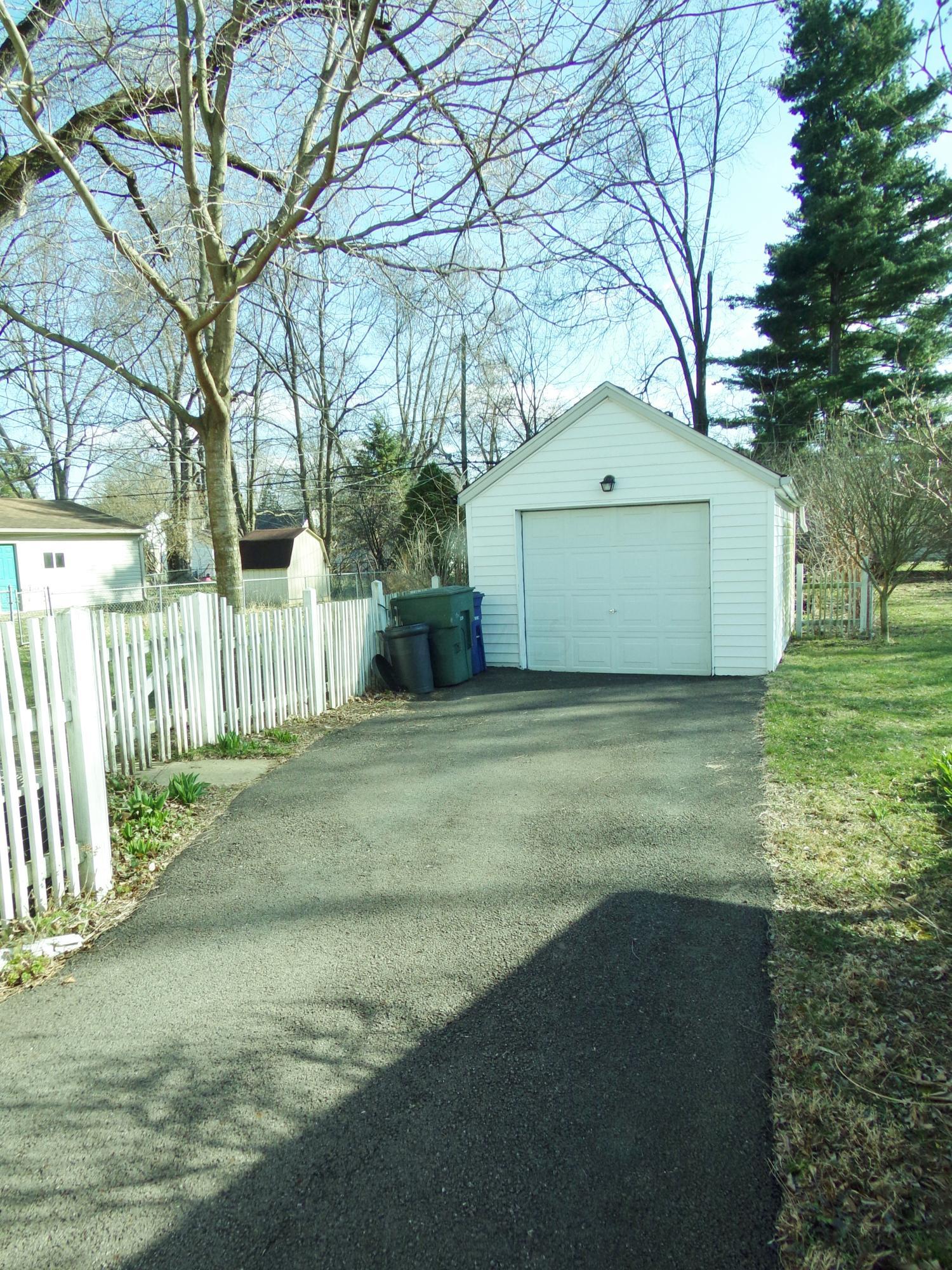 315 Wetmore Road Columbus, OH 43214 - Photo 9 of 32 Gallery Image 9