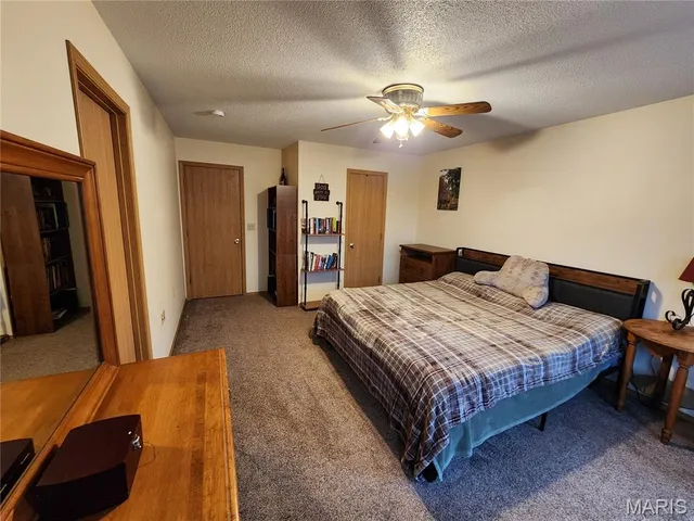 $254,900 | 670 Lone Pine Road, Houston, MO 65483