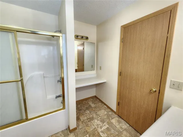 $254,900 | 670 Lone Pine Road, Houston, MO 65483