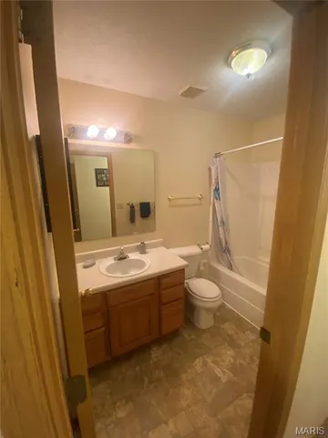 $254,900 | 670 Lone Pine Road, Houston, MO 65483