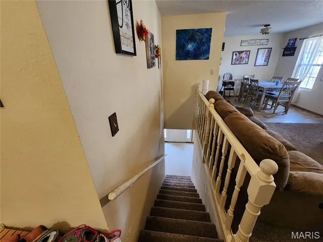 $254,900 | 670 Lone Pine Road, Houston, MO 65483