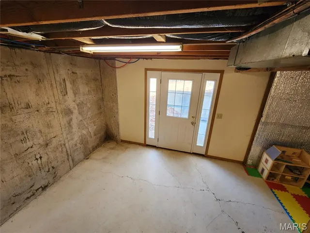 $254,900 | 670 Lone Pine Road, Houston, MO 65483