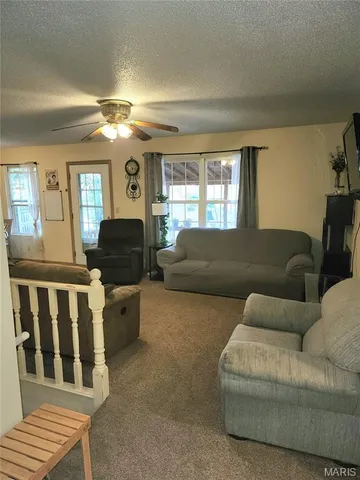 $254,900 | 670 Lone Pine Road, Houston, MO 65483