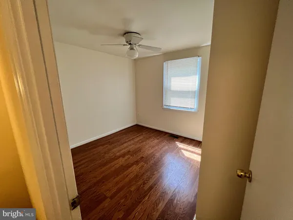 $2,950 | 2922 Amberleigh Way, Fairfax, VA 22031