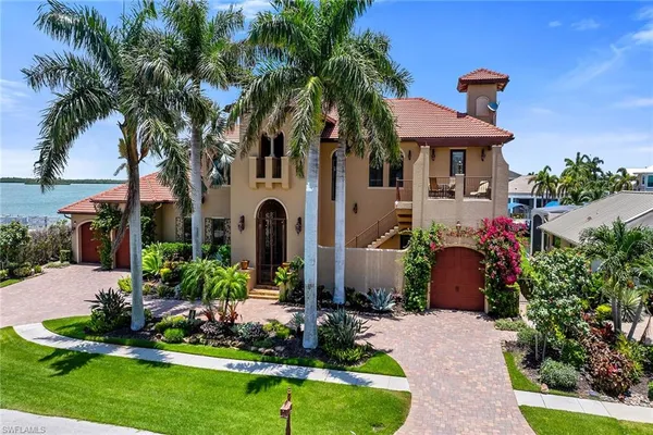 $4,599,000 | 1221 Redwood Court, Marco Island, FL 34145