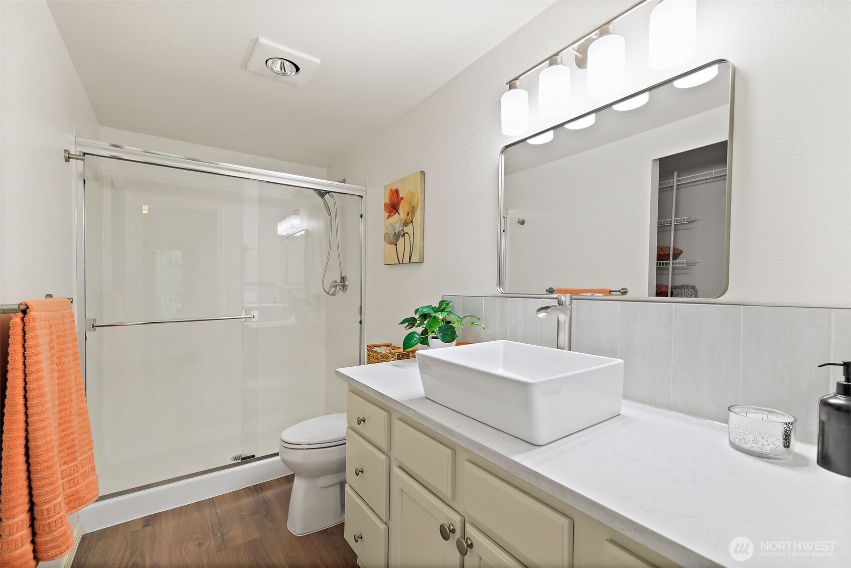 2201 192nd Street Southeast, Unit R105 Bothell, WA 98012 - Photo 17 of 40 Gallery Image 17