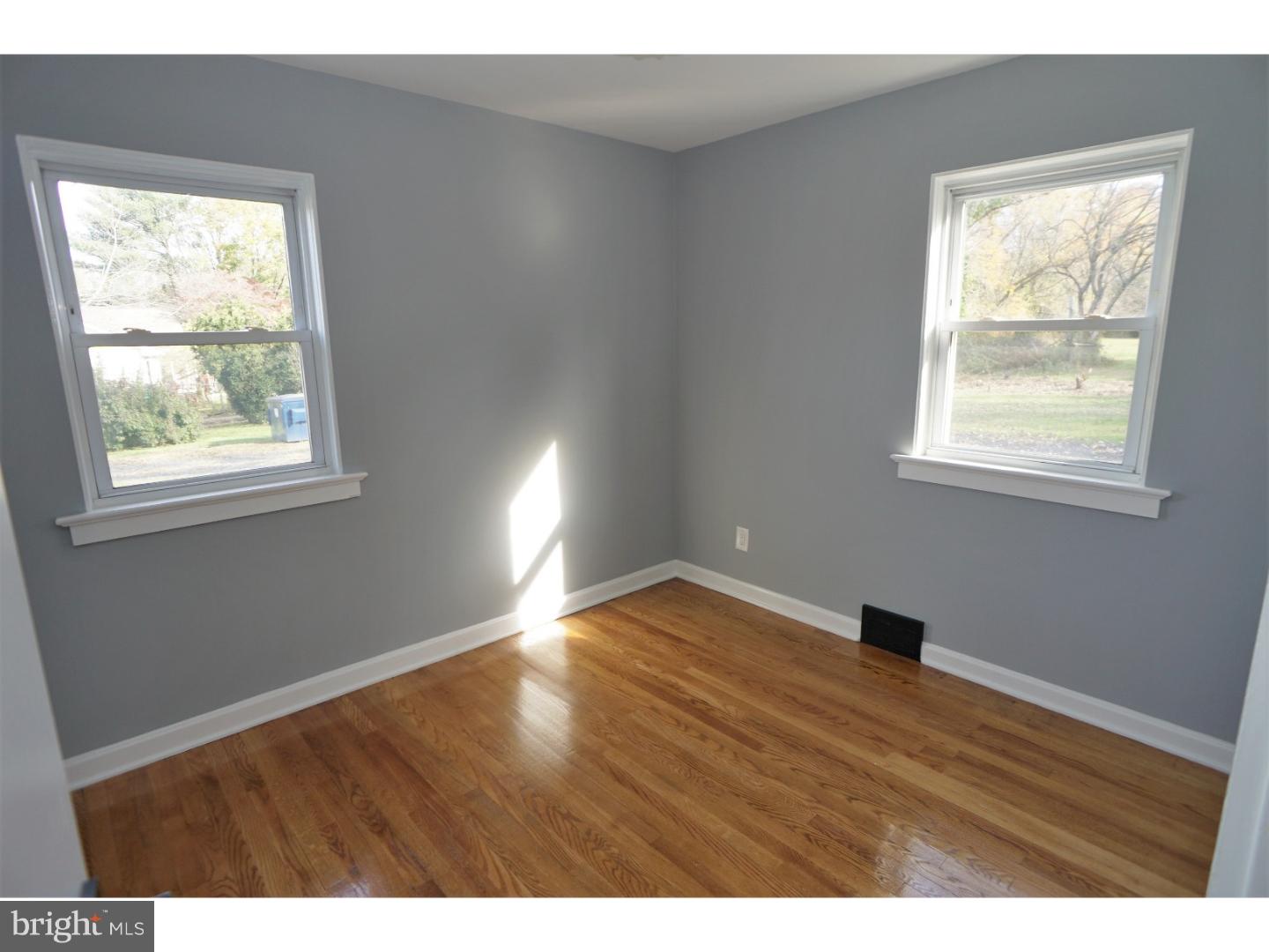 178 Dealtown Road Elmer, NJ 08318 - Photo 6 of 14