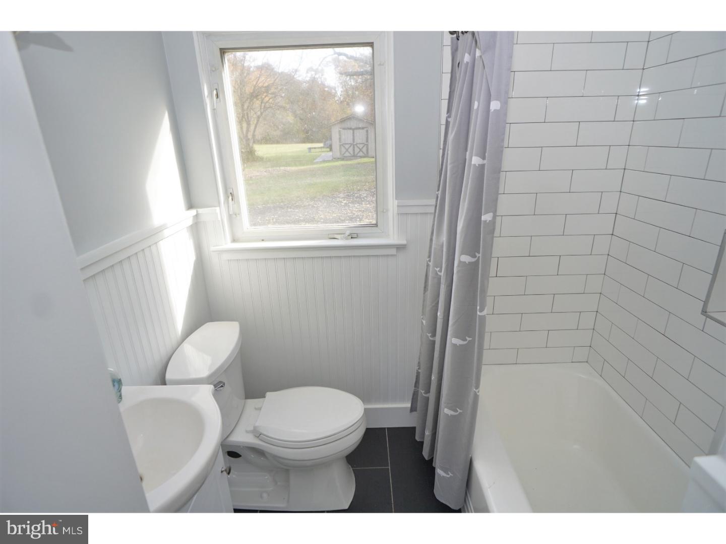 178 Dealtown Road Elmer, NJ 08318 - Photo 8 of 14