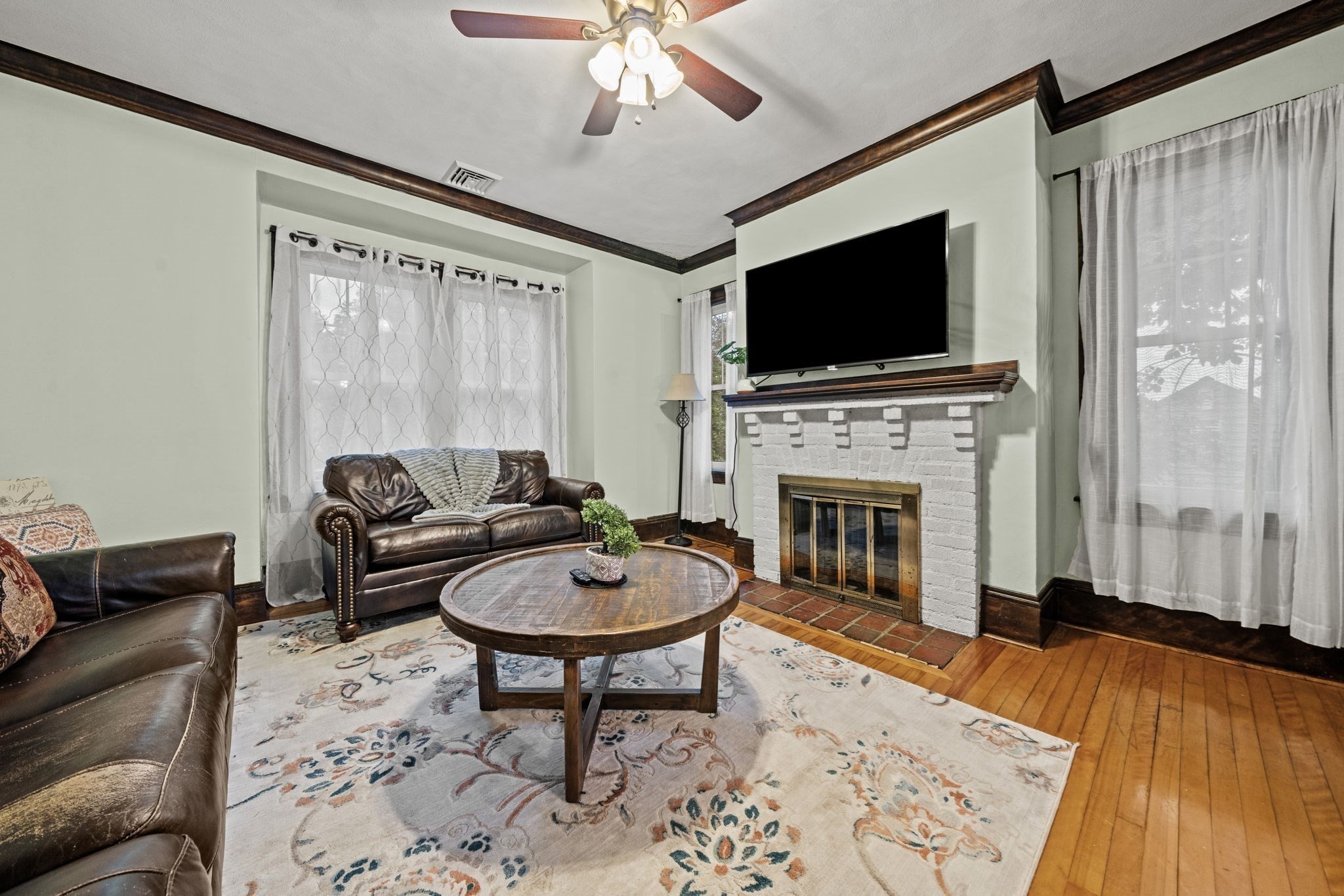 11 Roseland Road, Unit 2 Worcester, MA 01609 - Photo 22 of 34 Gallery Image 22