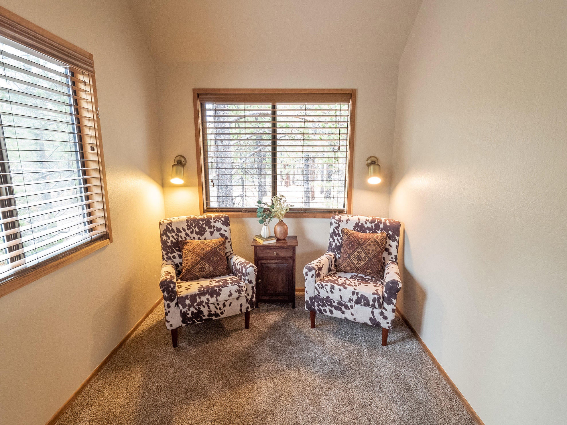 17920 Rhododendron Lane Sunriver, OR 97707 - Photo 23 of 24 P1010074