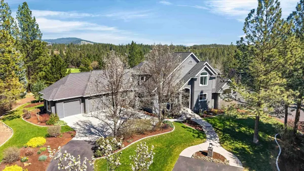 $1,199,000 | 13001 South Fairway Ridge Lane, Spokane, WA 99224