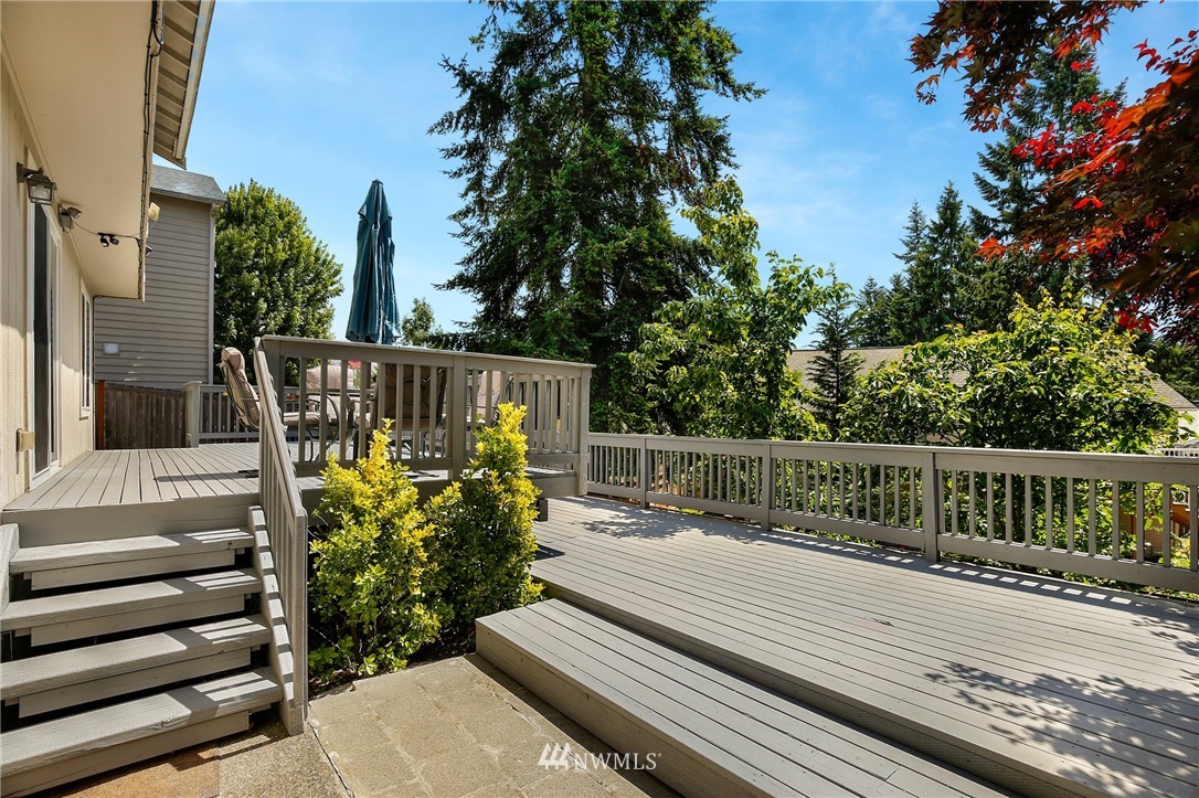 4409 Northeast 2nd Lane Renton, WA 98059 - Photo 11 of 25