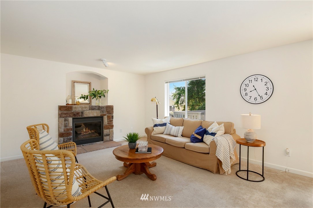 4409 Northeast 2nd Lane Renton, WA 98059 - Photo 13 of 25