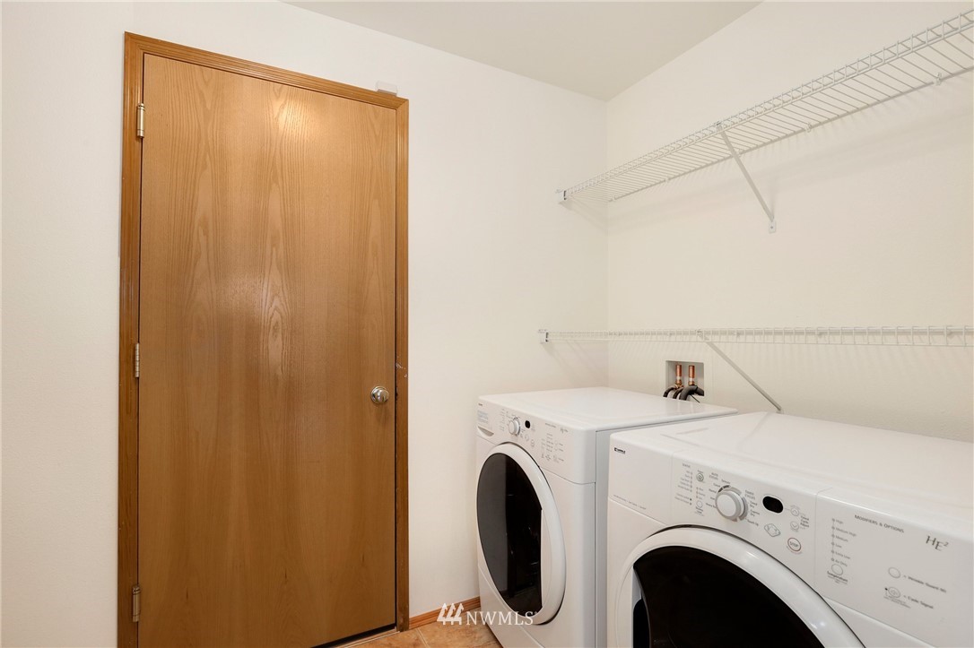 4409 Northeast 2nd Lane Renton, WA 98059 - Photo 23 of 25