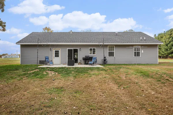 $250,000 | 1056 Brookwood Drive, Quincy, MI 49082