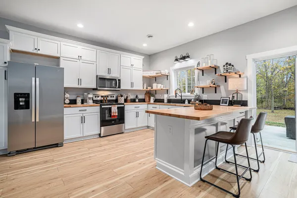 $250,000 | 1056 Brookwood Drive, Quincy, MI 49082