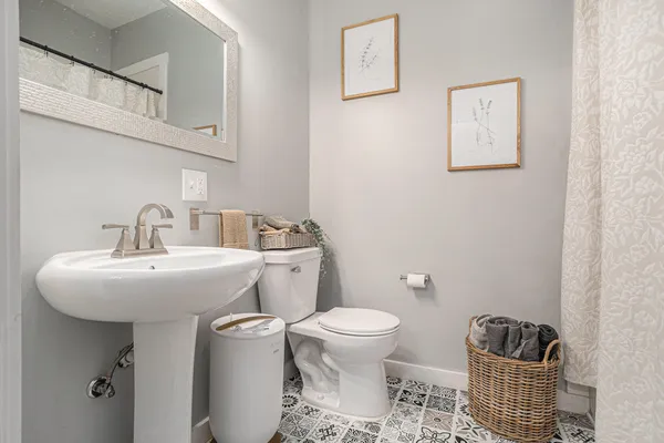 $250,000 | 1056 Brookwood Drive, Quincy, MI 49082