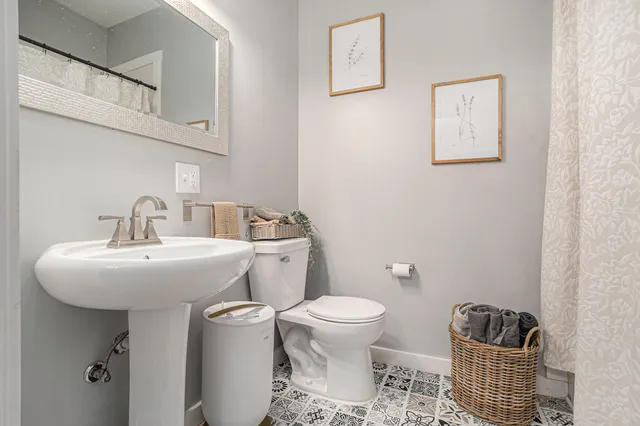 $269,000 | 1056 Brookwood Drive, Quincy, MI 49082