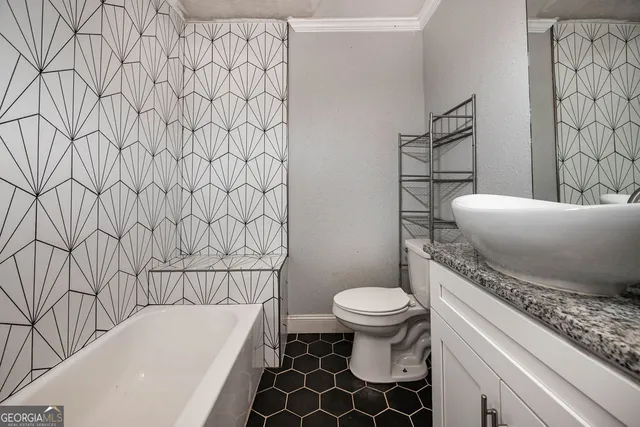 $255,000 | 120 East Screven Street, Milledgeville, GA 31061