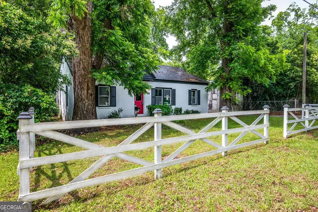 $255,000 | 120 East Screven Street, Milledgeville, GA 31061