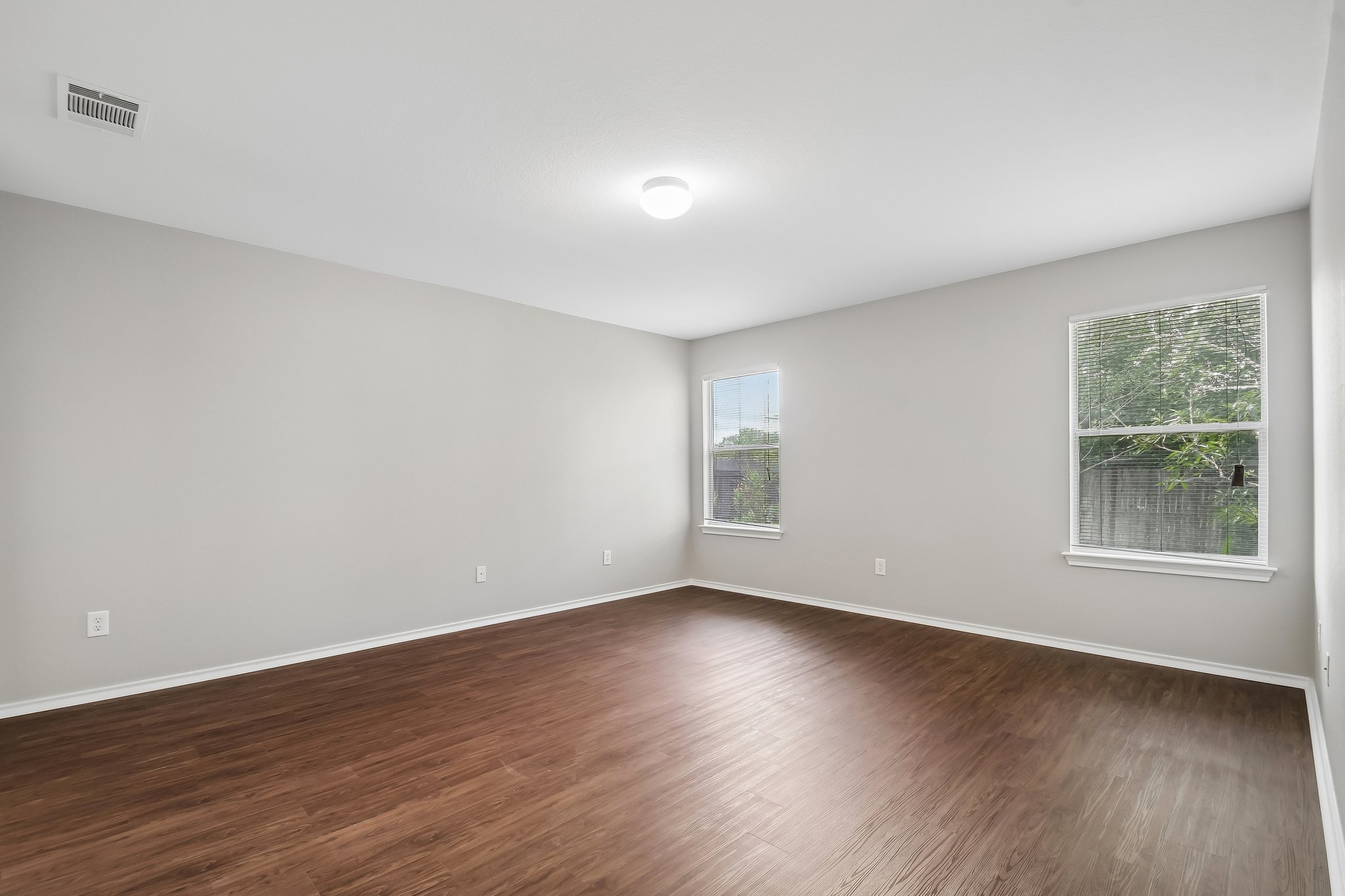610 Lavaca Loop Elgin, TX 78621 - Photo 18 of 37