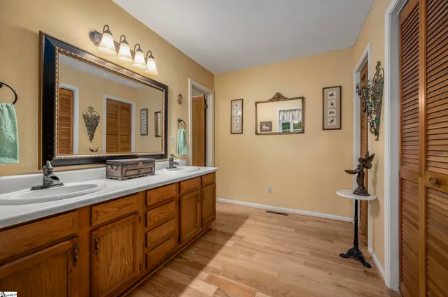 $395,000 | 144 Beechwood W Drive, Columbus, NC 28722