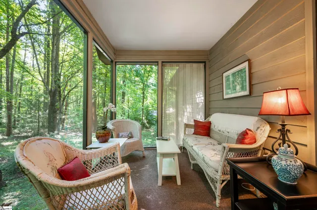 $395,000 | 144 Beechwood W Drive, Columbus, NC 28722