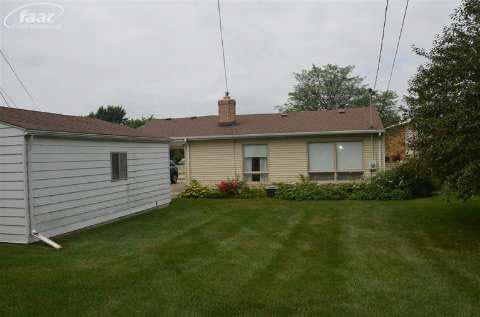 3409 Miller Road Flint, MI 48503 - Photo 6 of 21 20372801-5.JPG