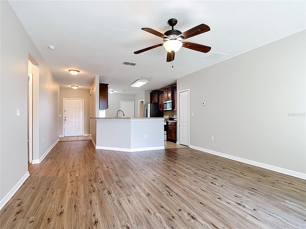 1562 Tamarind Road Davenport, FL 33896 - Photo 4 of 22
