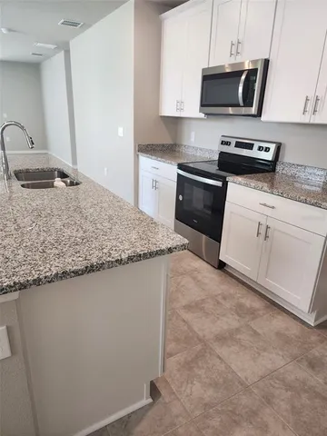 $2,100 | 1808 Carnostie Road, Winter Haven, FL 33884