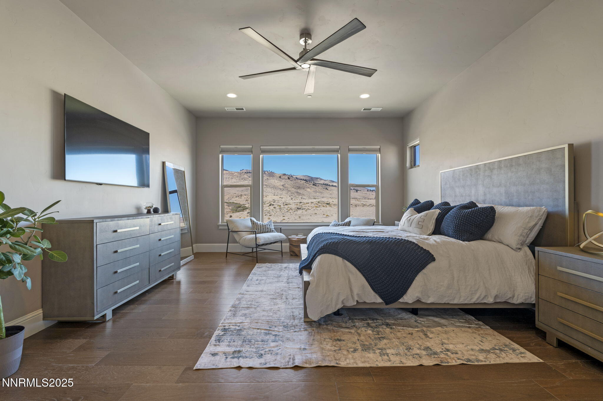 3172 Vista Favoloso Reno, NV 89519 - Photo 3 of 64 34-web-or-mls-DSC09868