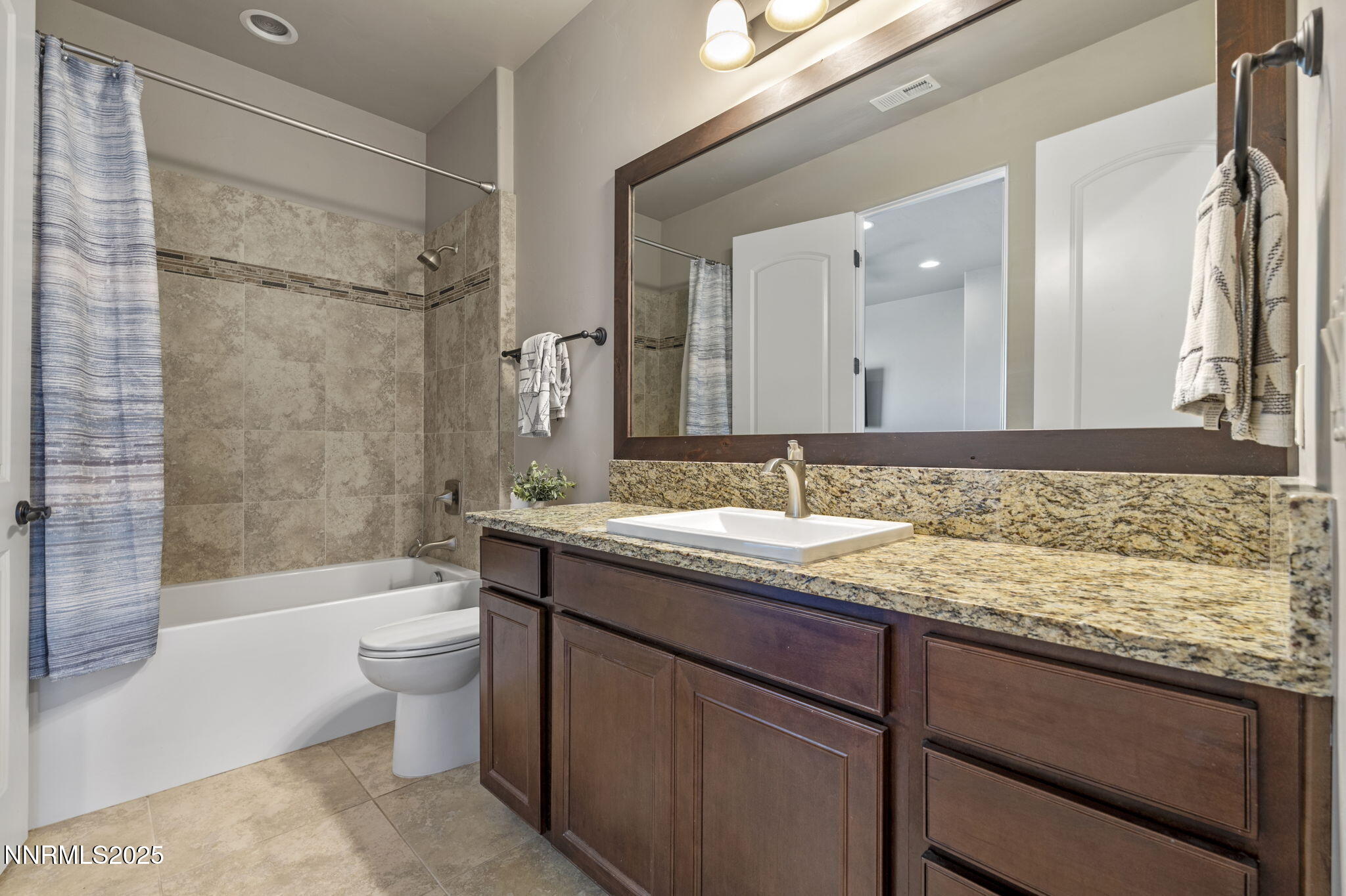 3172 Vista Favoloso Reno, NV 89519 - Photo 49 of 64 48-web-or-mls-DSC09843