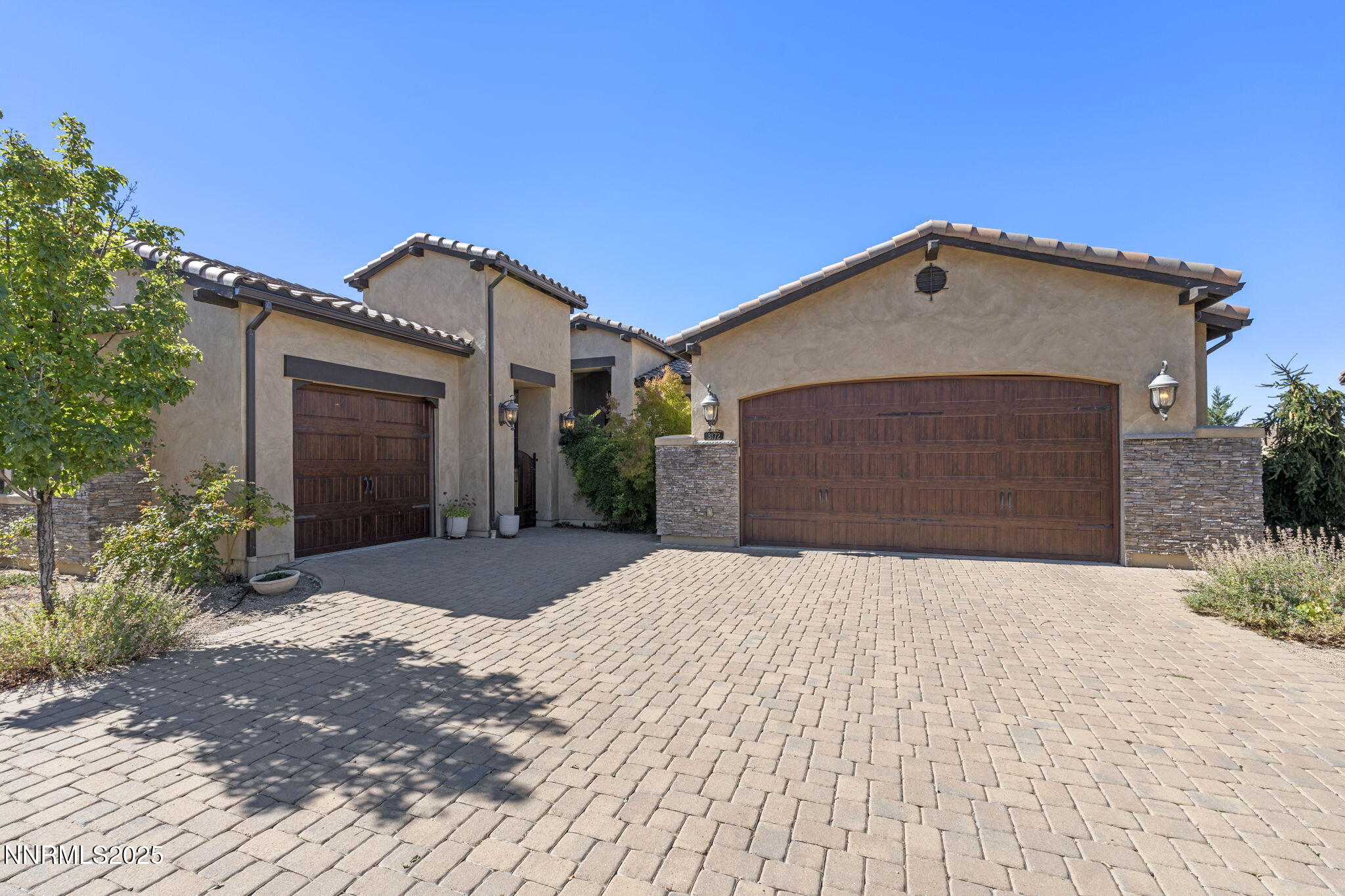 3172 Vista Favoloso Reno, NV 89519 - Photo 8 of 64 4-web-or-mls-DSC00052