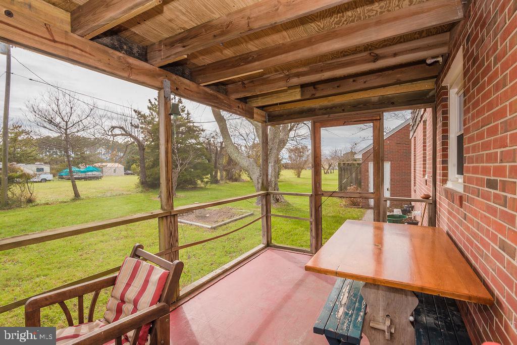 6112 South Point Road Berlin, MD 21811 - Photo 40 of 52 alt. view sir.porch