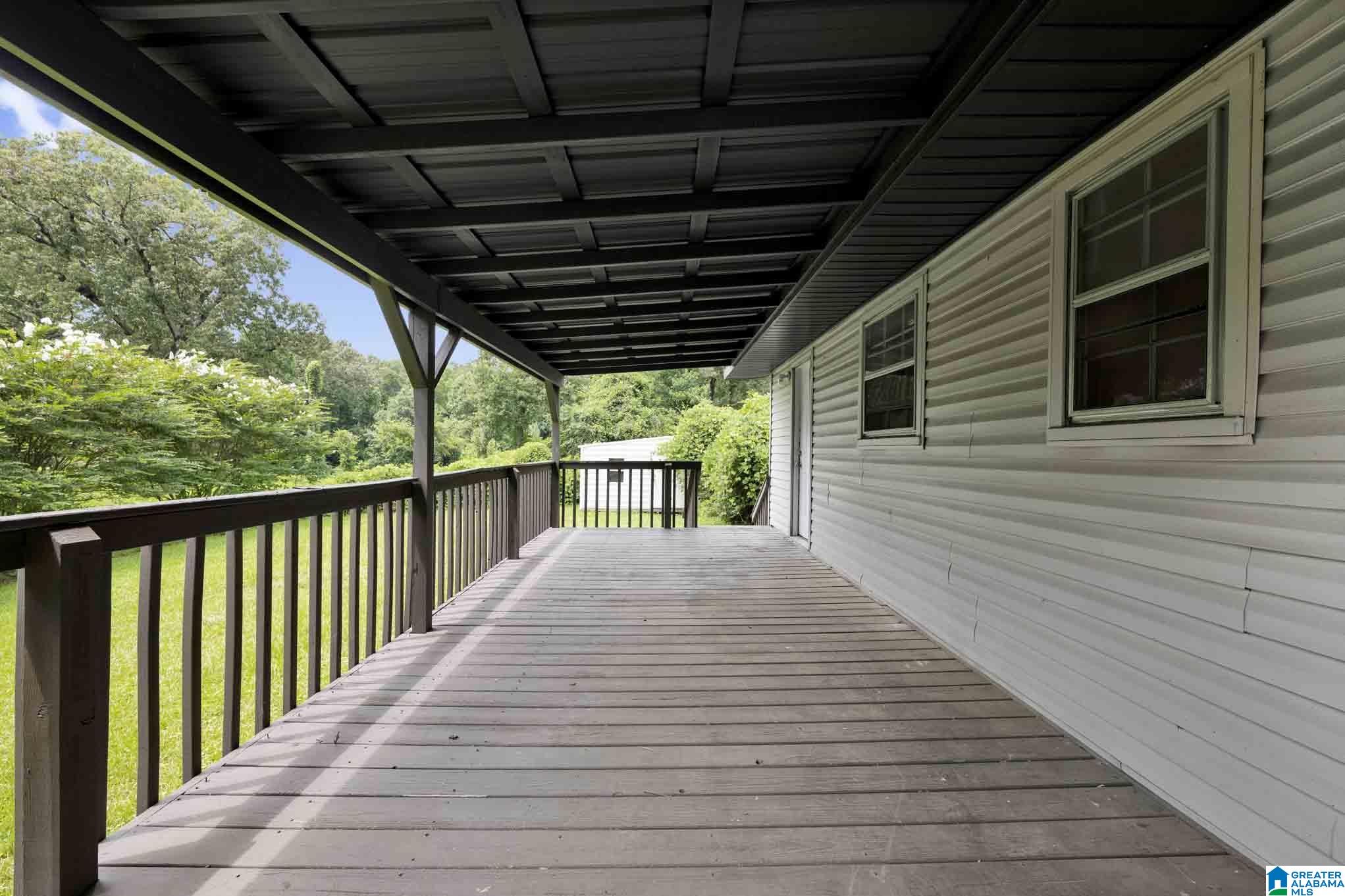 608 10th Terrace Pleasant Grove, AL 35127 - Photo 4 of 33