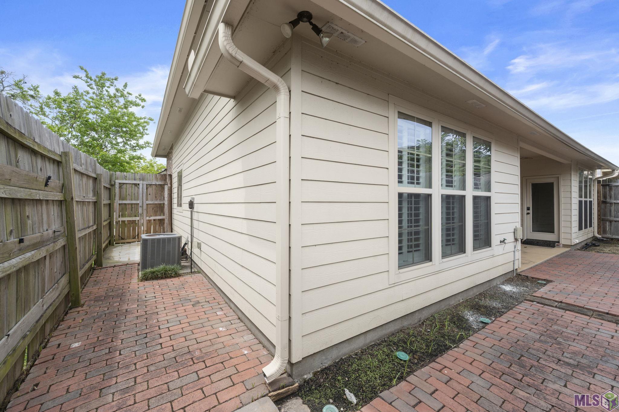 14859 Kingsland Way Baton Rouge, LA 70810 - Photo 30 of 33
