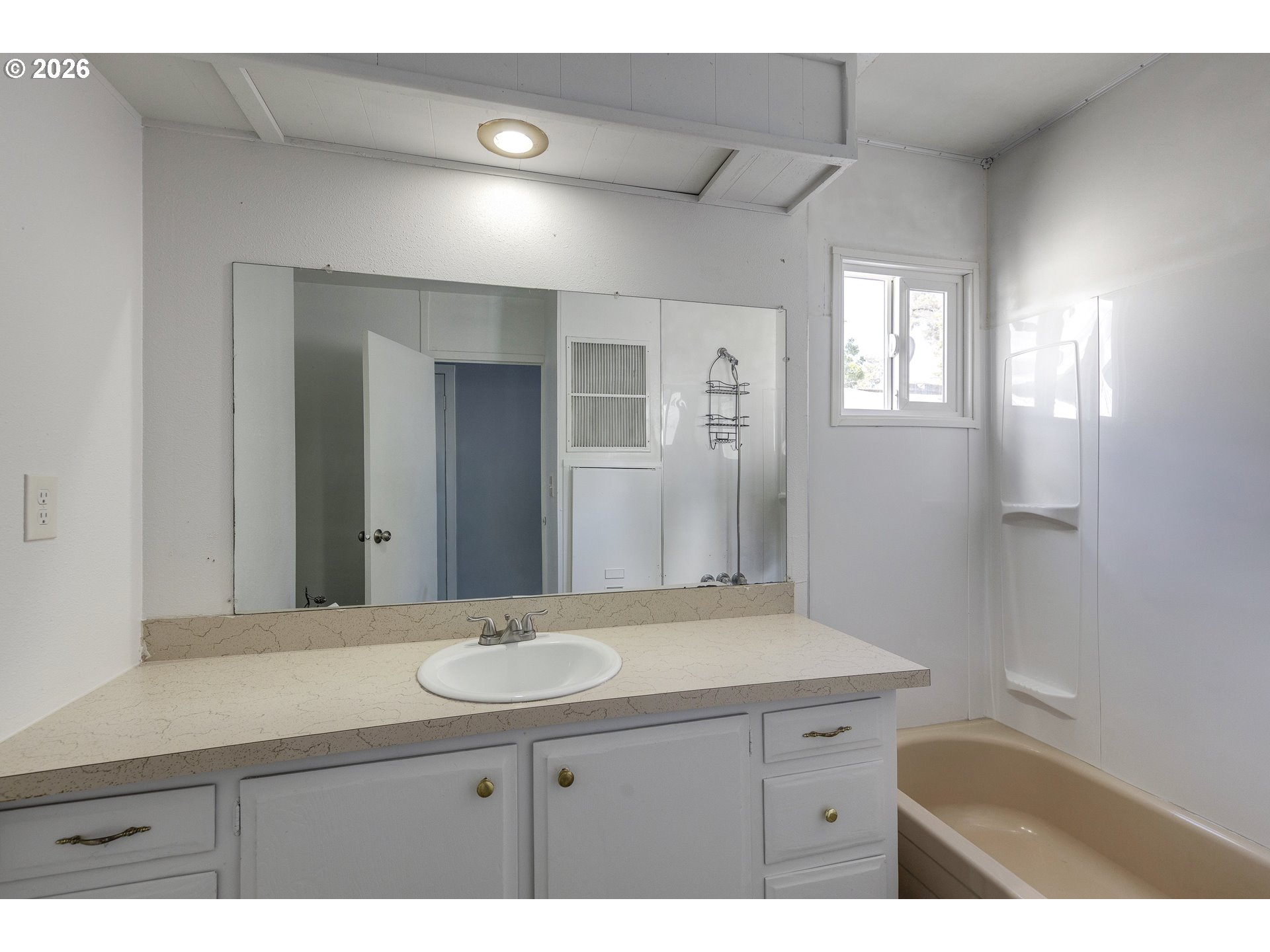 316 Southwest Baseline Street, Unit 3 Hillsboro, OR 97123 - Photo 10 of 13