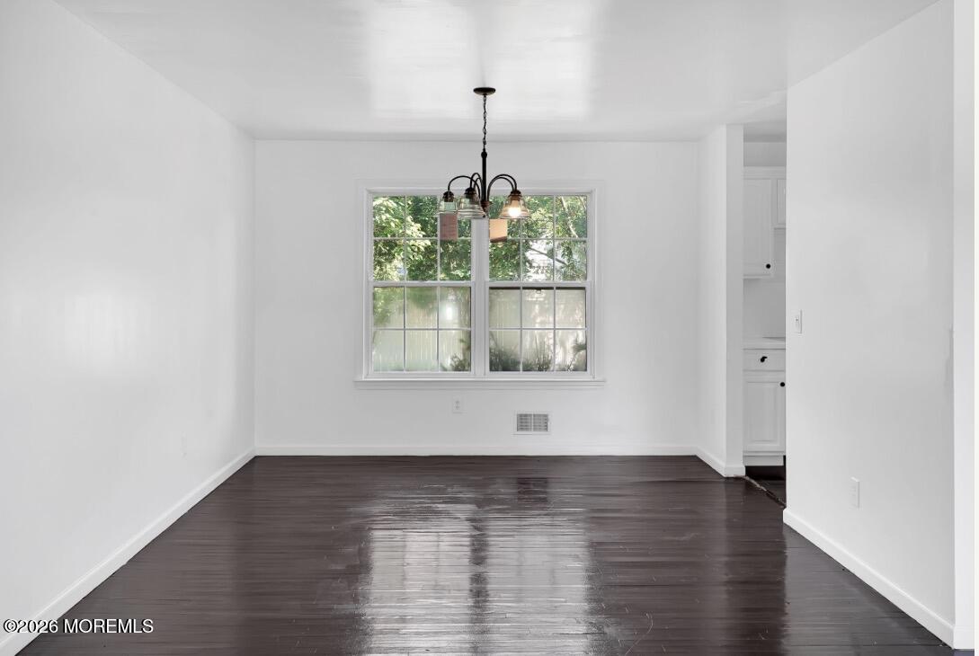 2207 Herbertsville Road Point Pleasant, NJ 08742 - Photo 15 of 38 Dining room