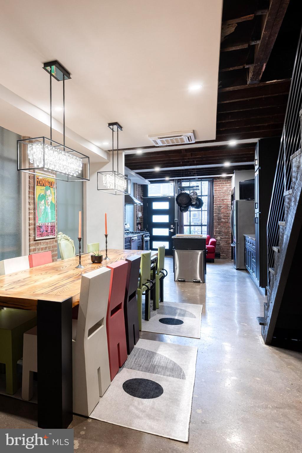 862 Tyson Street Baltimore, MD 21201 - Photo 18 of 62 a living room with stainless steel appliances kitchen island granite countertop furniture