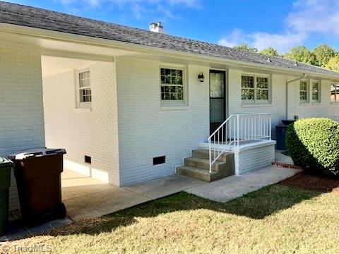 105 Kirk Road Greensboro, NC 27455 - Photo 3 of 36 Gallery Image 3