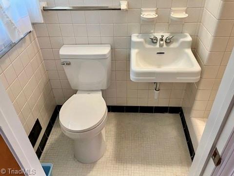 105 Kirk Road Greensboro, NC 27455 - Photo 33 of 36 Gallery Image 33