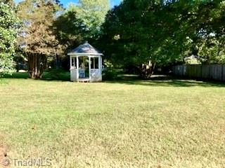 105 Kirk Road Greensboro, NC 27455 - Photo 36 of 36 Gallery Image 36