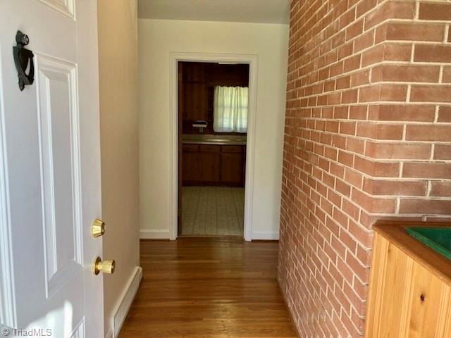 105 Kirk Road Greensboro, NC 27455 - Photo 6 of 36 Gallery Image 6