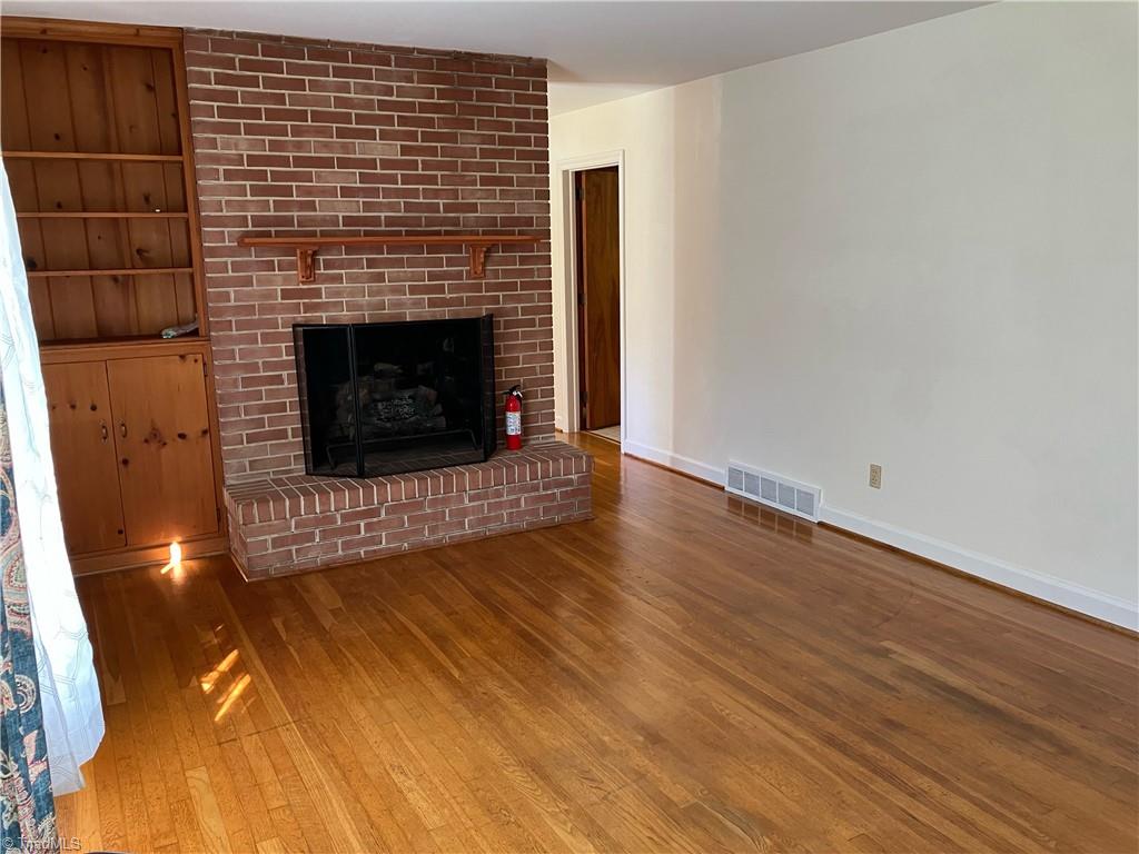 105 Kirk Road Greensboro, NC 27455 - Photo 8 of 36 Gallery Image 8