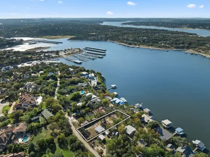 $575,000 | 16453 Lake Loop, Austin, TX 78734