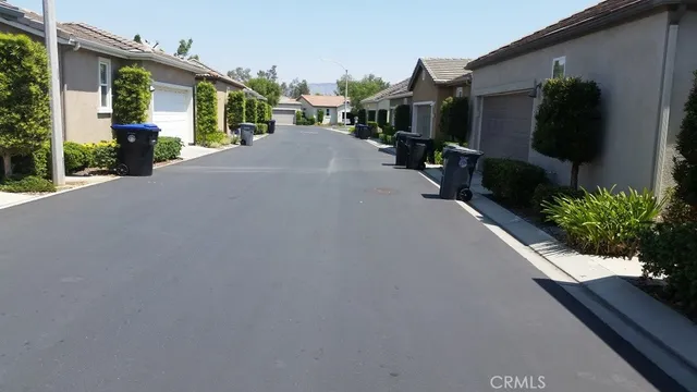 $2,100 | 255 Firestone Lane, Hemet, CA 92545