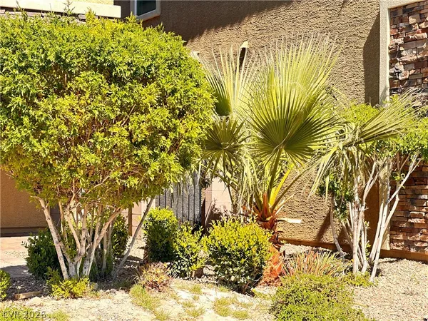 $539,900 | 5380 Jade Crystal Avenue, Las Vegas, NV 89146