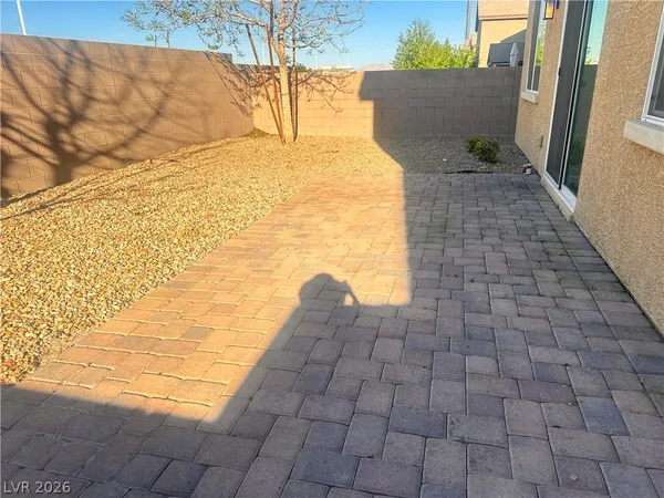 $539,900 | 5380 Jade Crystal Avenue, Las Vegas, NV 89146