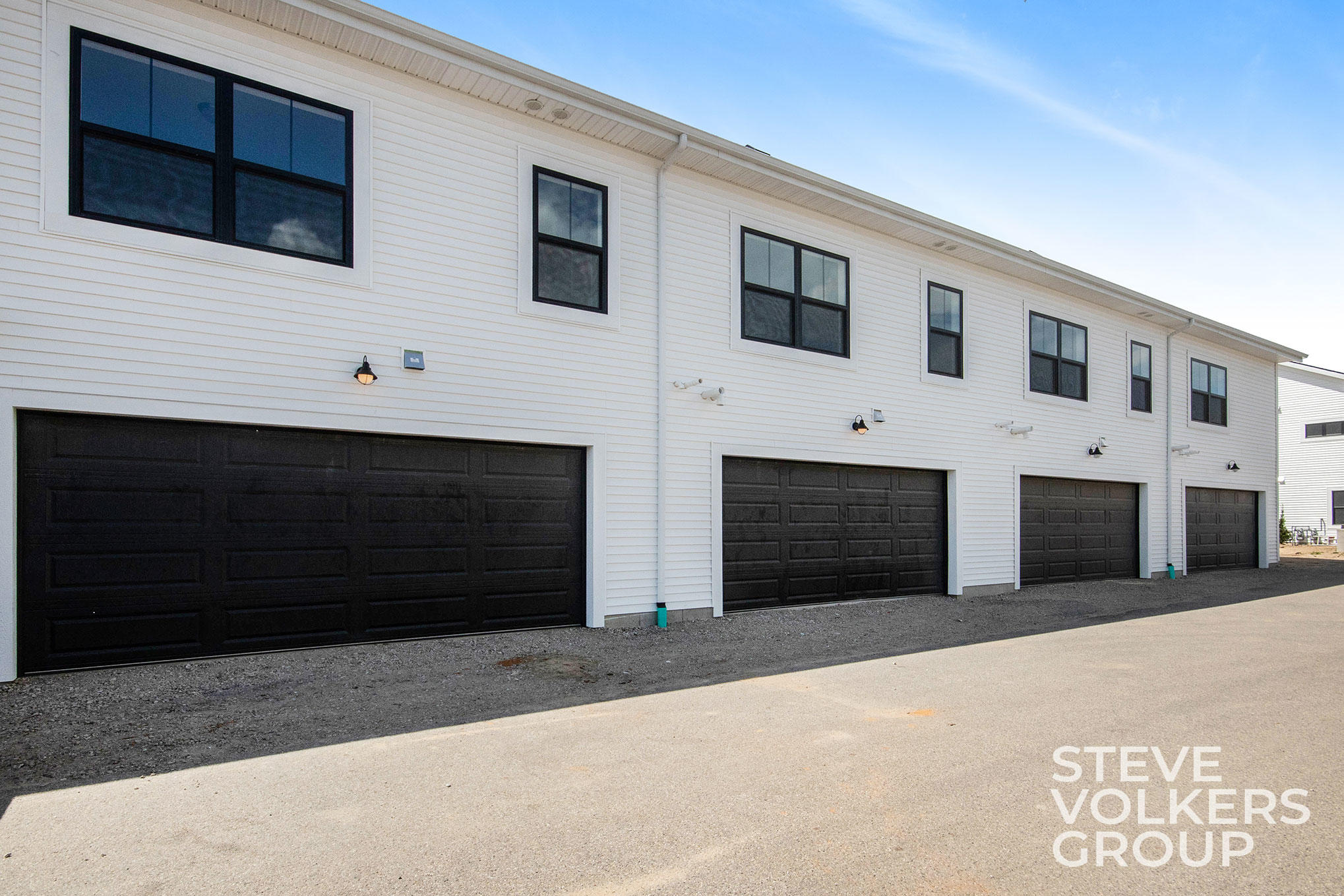 2527 Inverness Road Southeast Grand Rapids, MI 49546 - Photo 39 of 43 2527 Inverness Road SE
